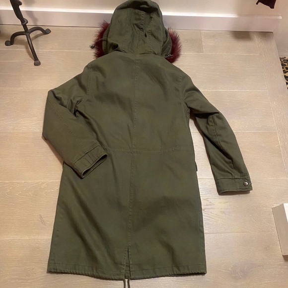 AVEC LES FILLES olive military coat with burgundy faux fur lining. Size XS - Picture 3 of 15